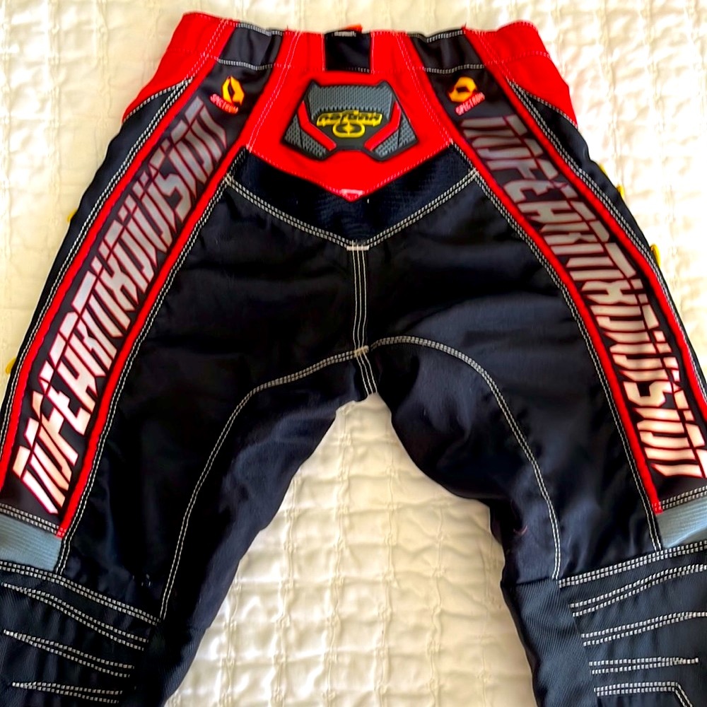 No fear..Spectrum kids motorcycle pants